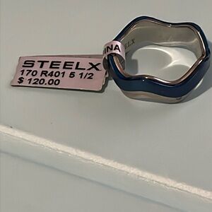 NWT Steelx Brand Unisex Ring in Sliver Color and Blue. Size 5 1/2 and 7